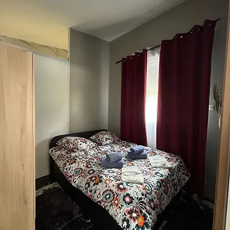 Boston - Loft With Jacuzzi סנרי-סור-מר