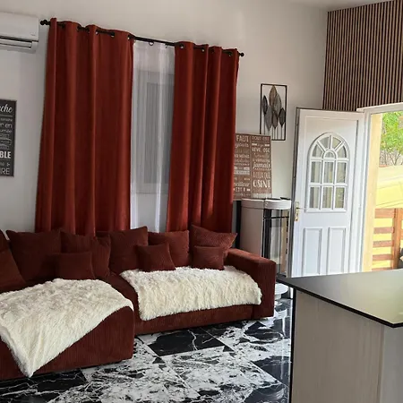 Boston - Loft With Jacuzzi Daire Sanary-sur-Mer
